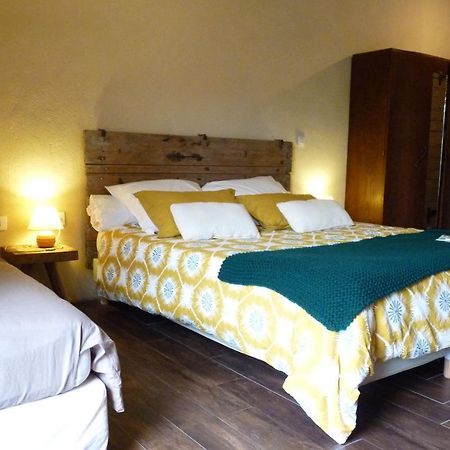 Chambres D'Hotes Le Chateau Rouge Saint-Germain-sur-Moine Экстерьер фото